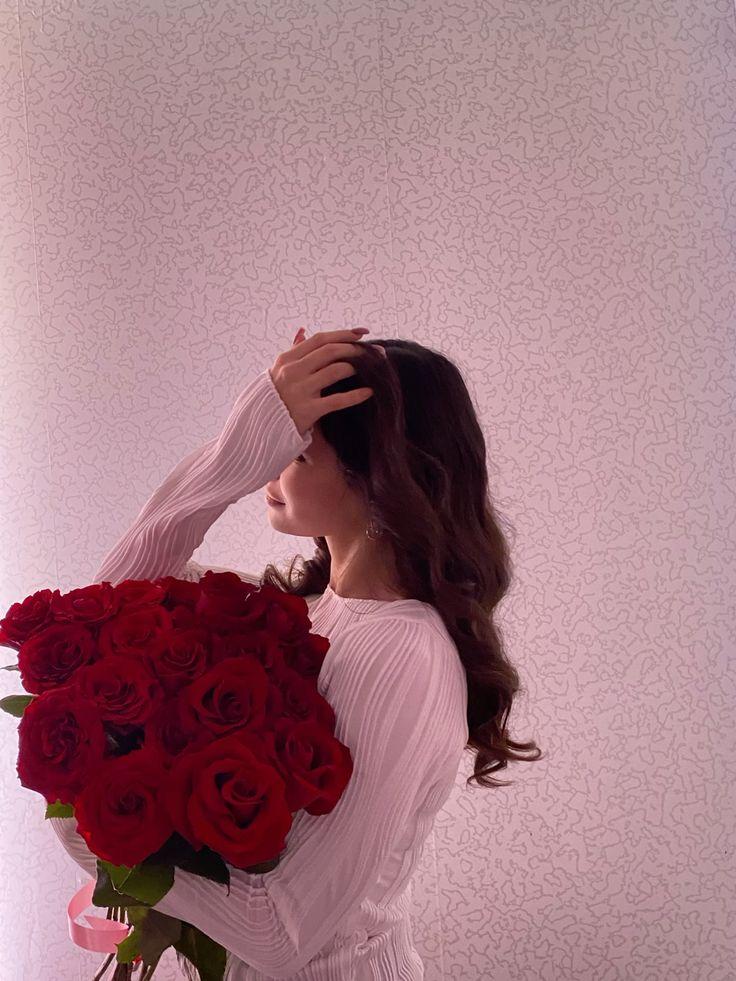 Meadow Paper Trail workshop space where corporate flower arrangements are designed and prepared for business delivery